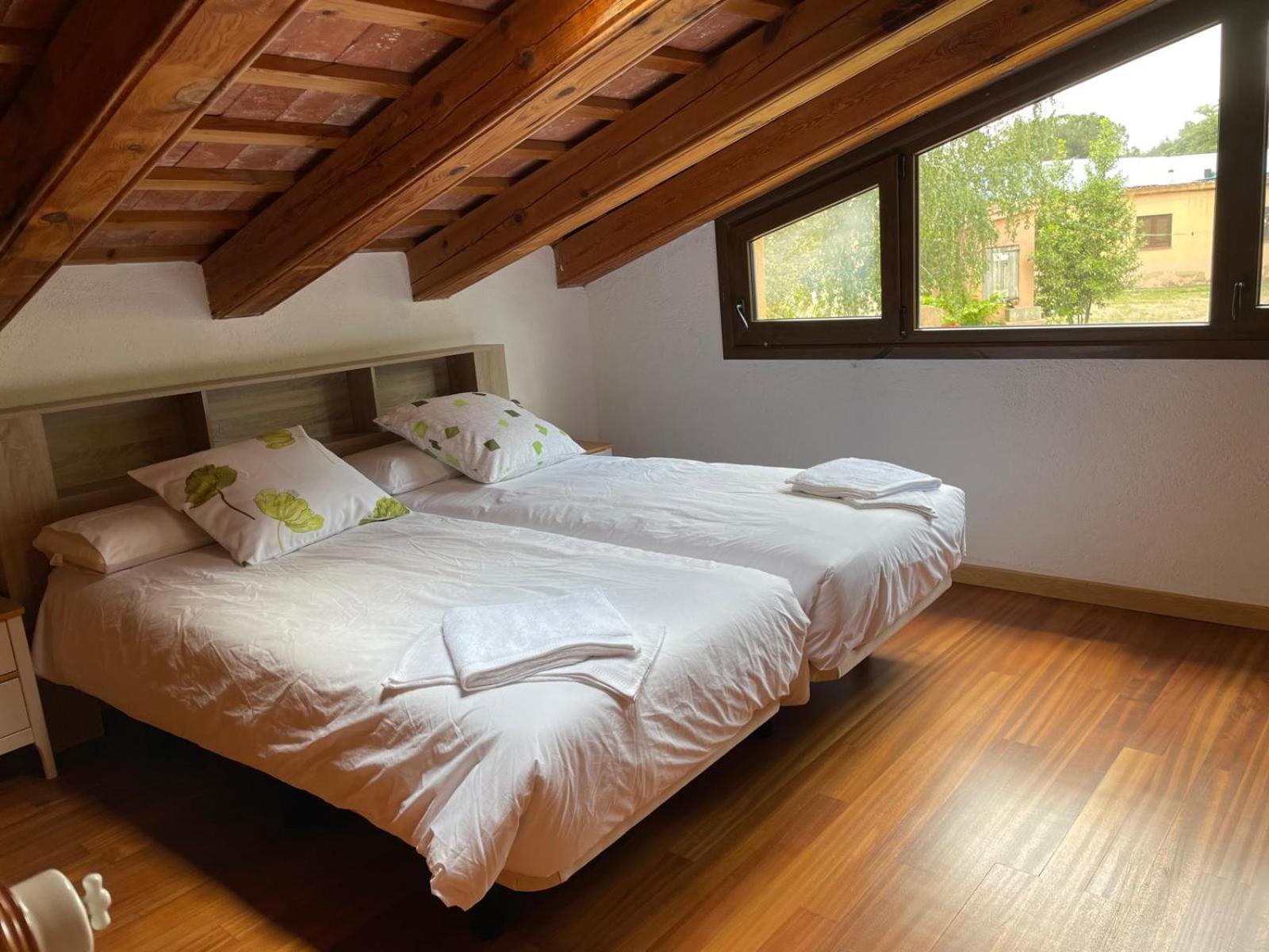 Casa Rural El Bruguer Vell Santa Eulalia de Ronsana ภายนอก รูปภาพ