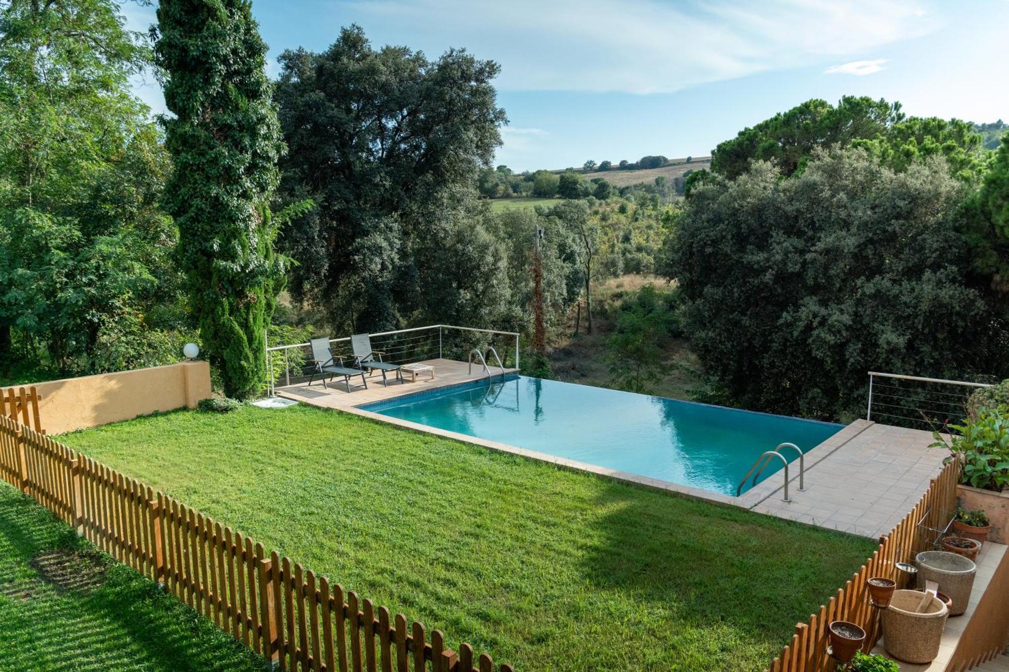 Casa Rural El Bruguer Vell Santa Eulalia de Ronsana ภายนอก รูปภาพ